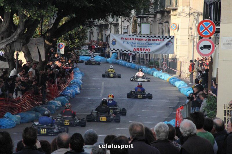 111120 sport2 263_tn.jpg